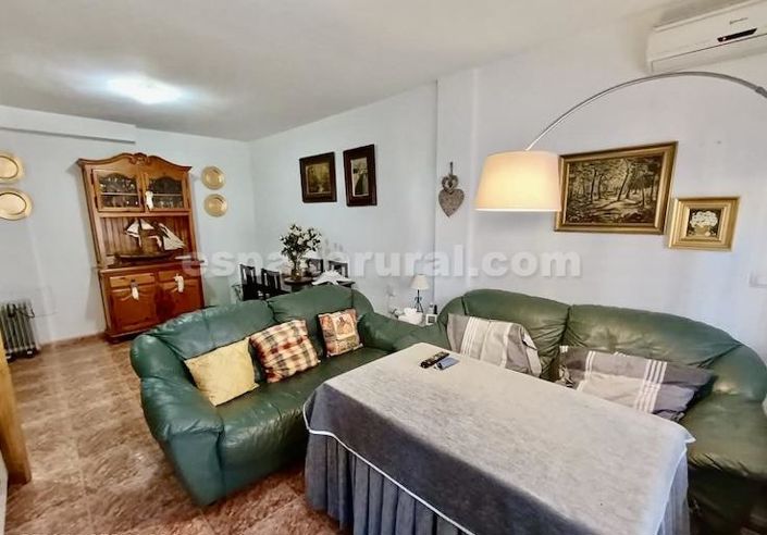 Image No.4-5 Bed Townhouse for sale