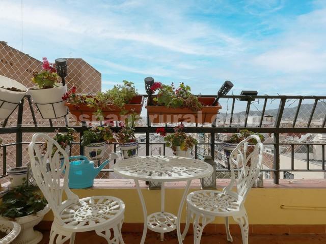 Image No.1-5 Bed Apartment for sale