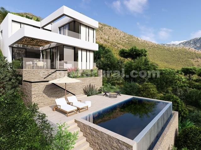 Image No.1-4 Bed Villa for sale