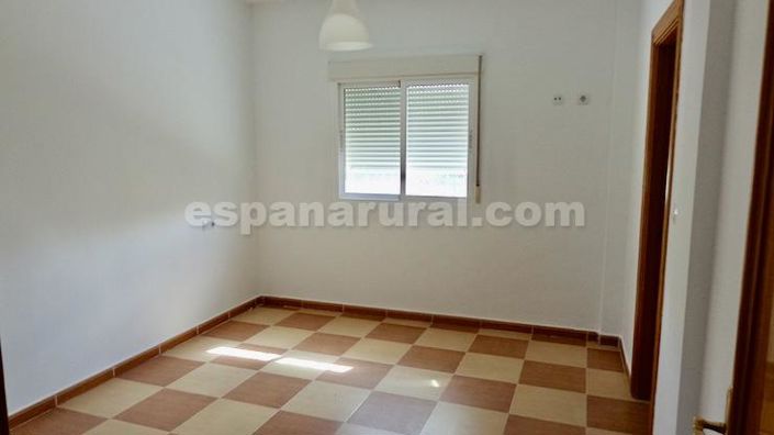 Image No.7-3 Bed Villa for sale