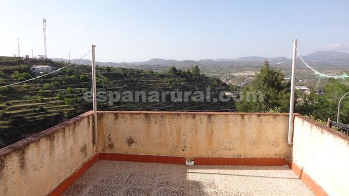 Image No.12-2 Bed Village House for sale