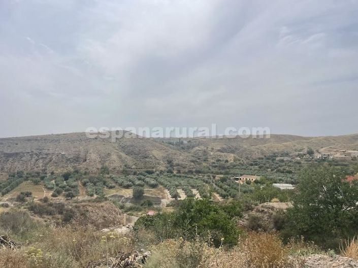 Image No.19-3 Bed Country House for sale