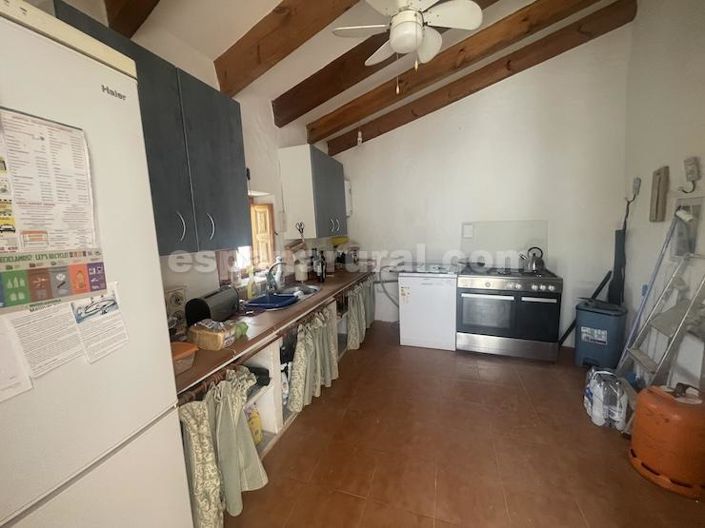 Image No.7-3 Bed Country House for sale