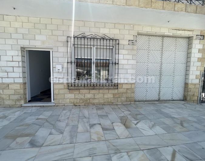 Image No.1-3 Bed Village House for sale