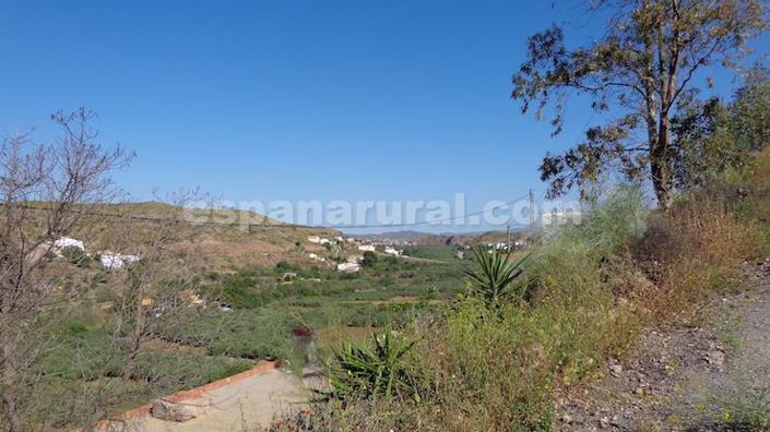 Image No.14-3 Bed Country House for sale