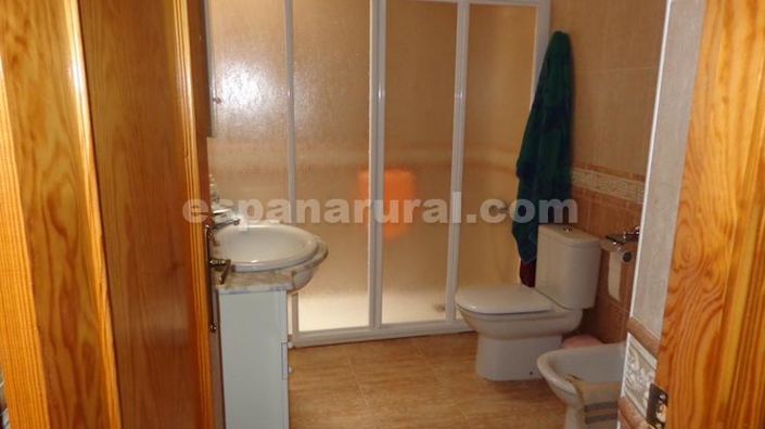 Image No.7-3 Bed Country House for sale