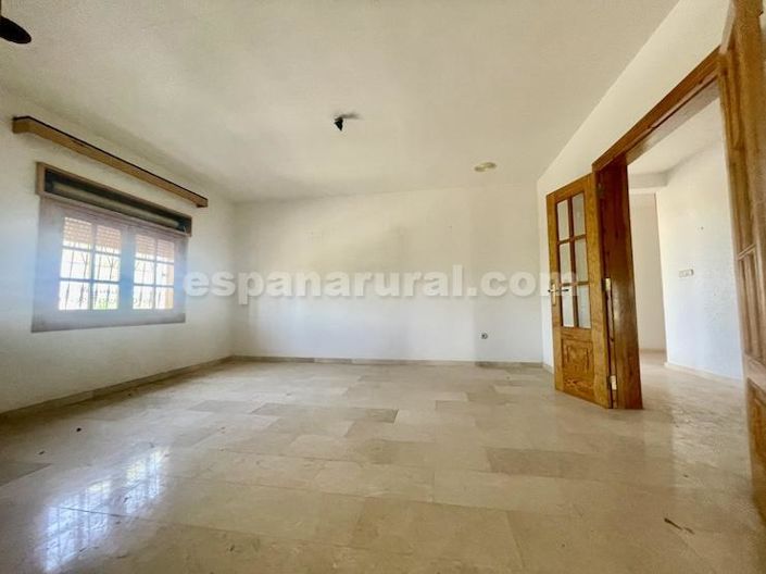 Image No.10-Villa de 6 chambres à vendre à Albox