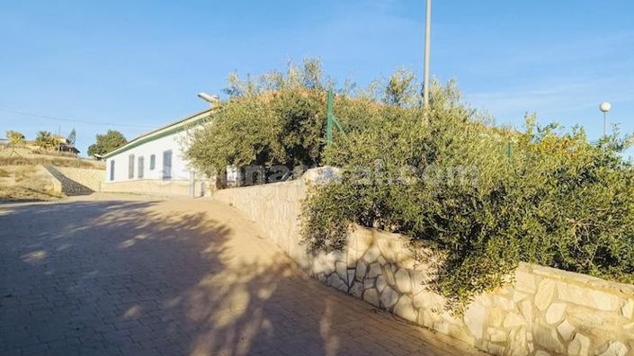 Image No.2-3 Bed Villa for sale