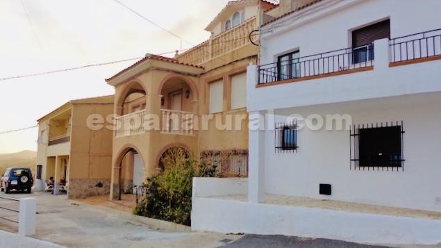 Image No.16-6 Bed Village House for sale