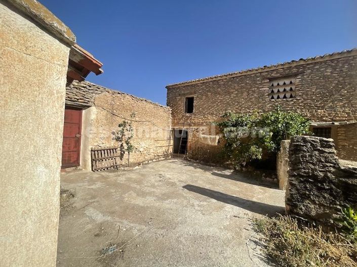 Image No.20-6 Bed Village House for sale