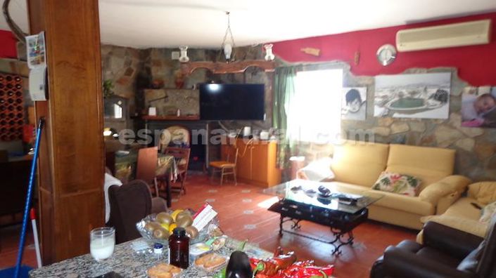 Image No.8-Maison de campagne de 4 chambres à vendre à Almeria