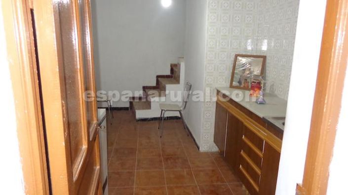 Image No.11-6 Bed Country House for sale