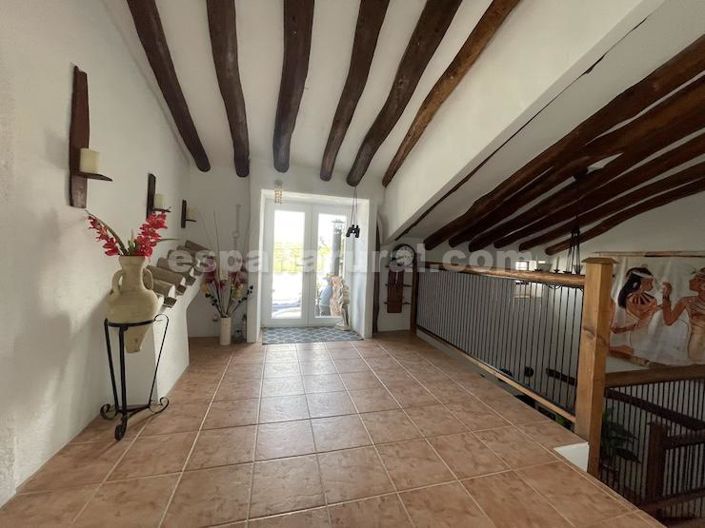 Image No.20-5 Bed Country House for sale