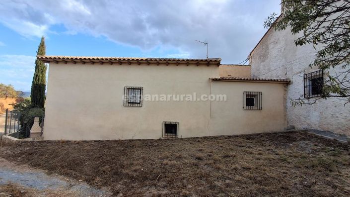 Image No.13-3 Bed Country House for sale