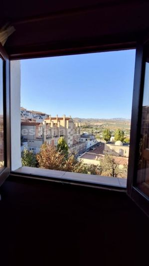 Image No.18-4 Bed Country House for sale