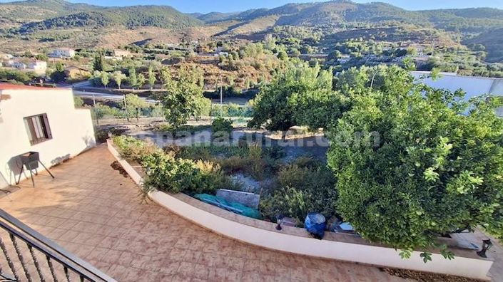 Image No.21-4 Bed Country House for sale