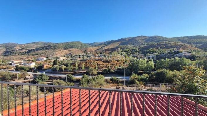 Image No.29-4 Bed Country House for sale