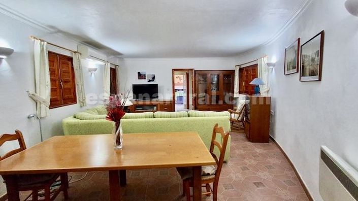 Image No.4-4 Bed Country House for sale