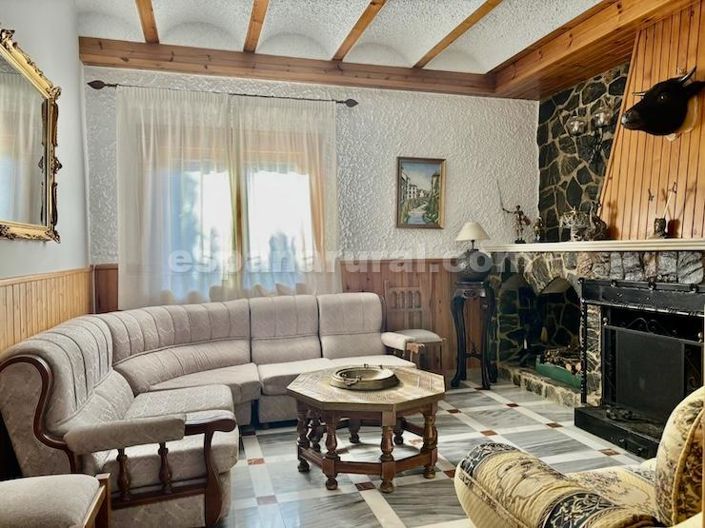 Image No.6-Villa de 5 chambres à vendre à Costa Tropical