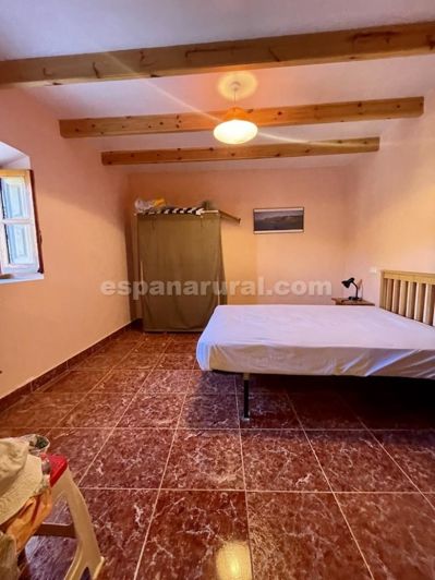 Image No.9-6 Bed Country House for sale