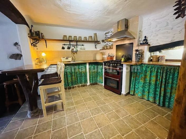 Image No.9-Maison de village de 2 chambres à vendre à Sierro