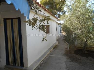 Image No.8-2 Bed Country House for sale