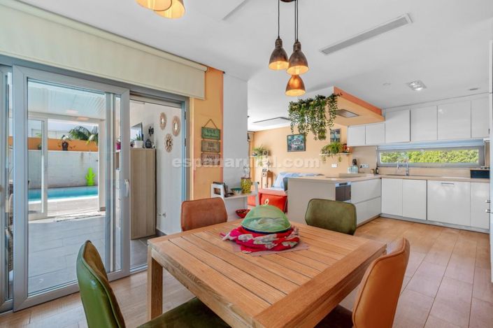 Image No.3-2 Bed Villa for sale