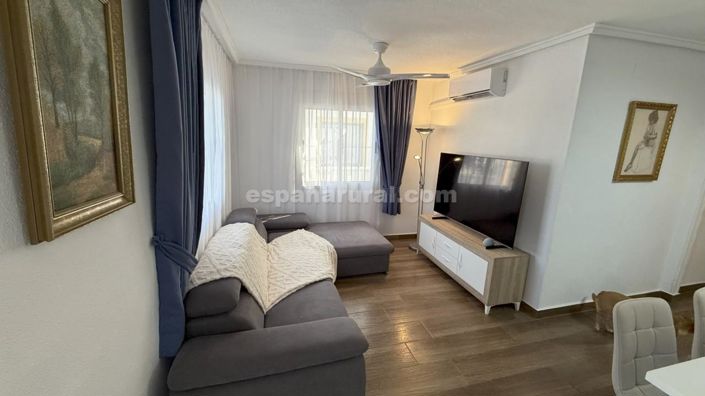 Image No.2-2 Bed Villa for sale