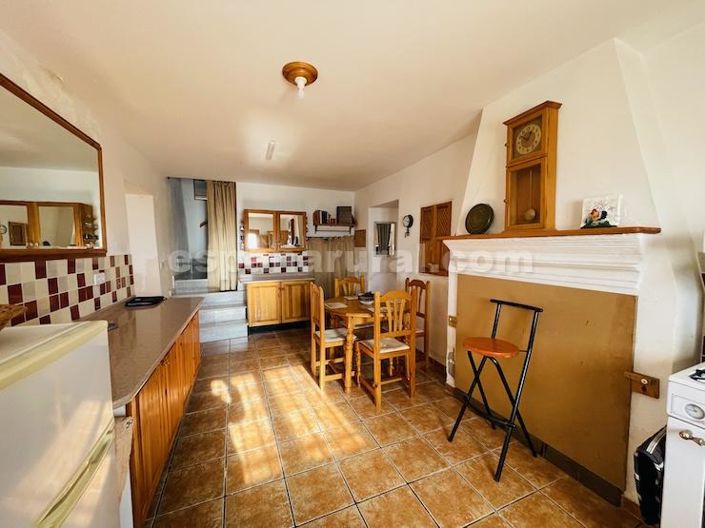 Image No.6-3 Bed Country House for sale