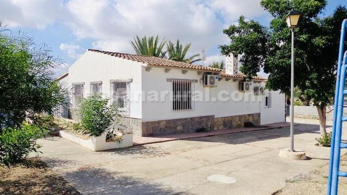 Image No.19-4 Bed Villa for sale