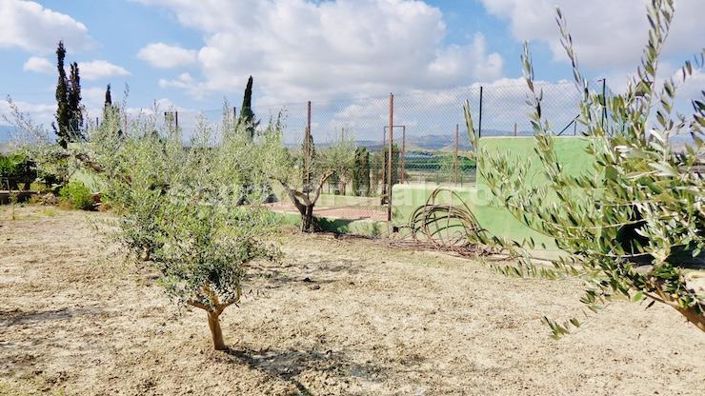 Image No.28-4 Bed Villa for sale