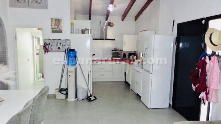 Image No.3-4 Bed Villa for sale