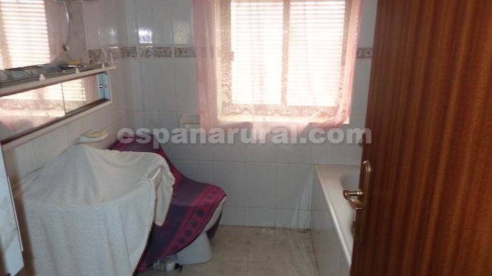 Image No.9-4 Bed Village House for sale