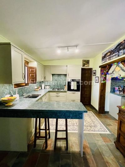 Image No.13-1 Bed Country House for sale