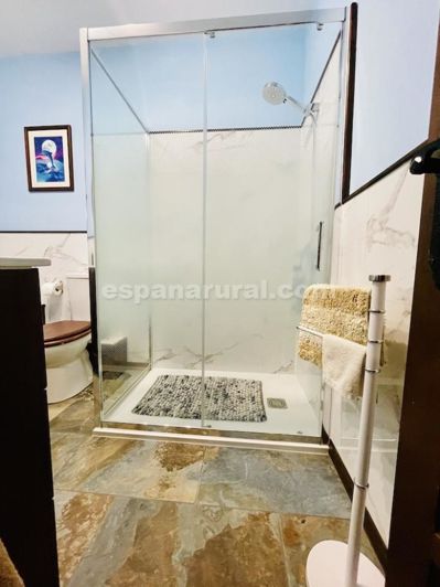 Image No.17-1 Bed Country House for sale