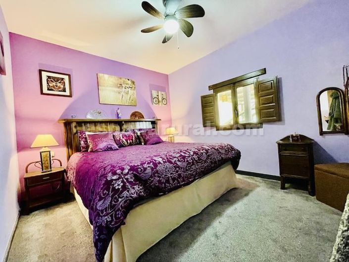 Image No.18-1 Bed Country House for sale