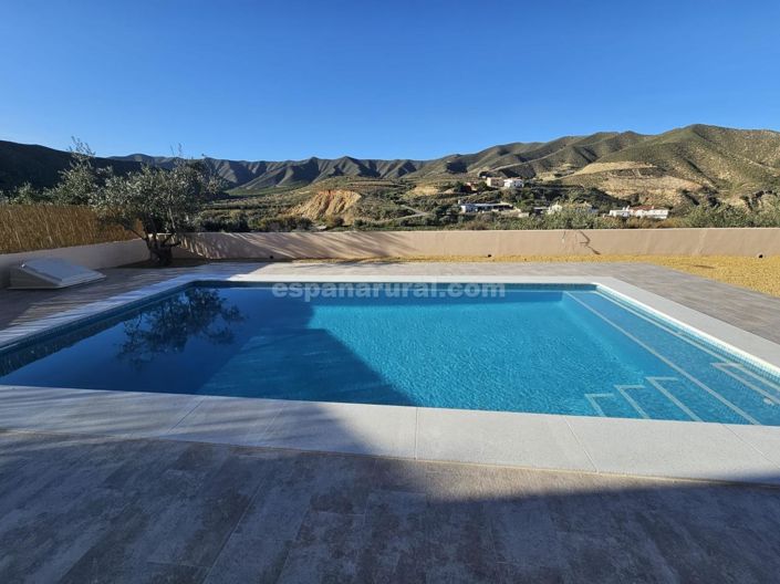 Image No.15-3 Bed Villa for sale