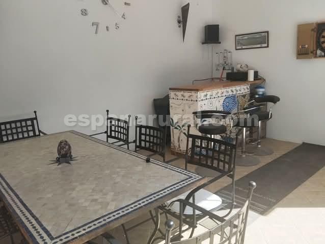 Image No.10-7 Bed Country House for sale