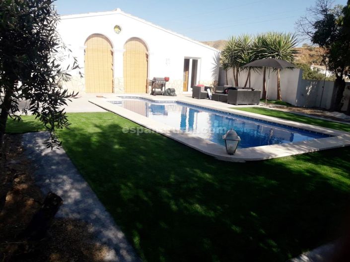 Image No.27-7 Bed Country House for sale