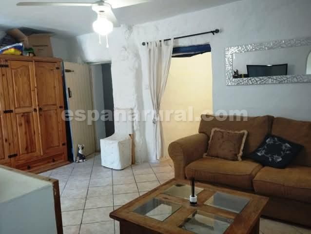 Image No.6-7 Bed Country House for sale