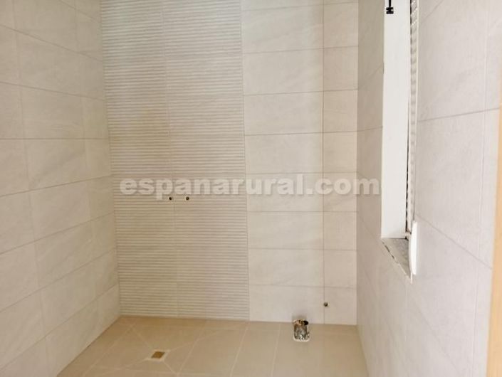 Image No.10-3 Bed Villa for sale