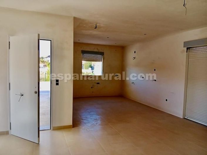 Image No.3-3 Bed Villa for sale