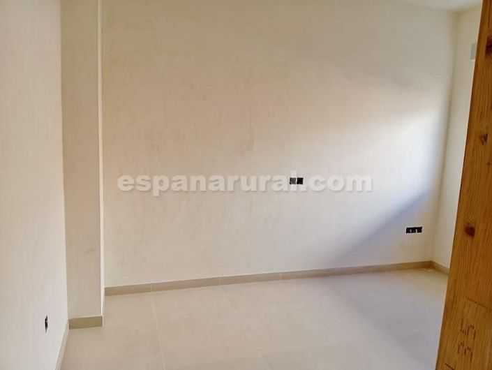 Image No.9-3 Bed Villa for sale