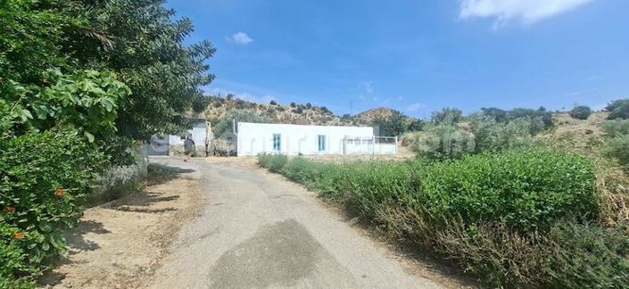 Image No.22-5 Bed Country House for sale
