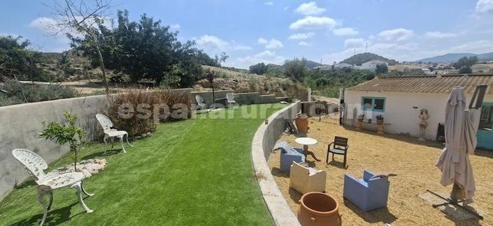 Image No.24-5 Bed Country House for sale