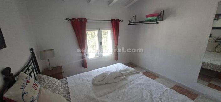 Image No.5-5 Bed Country House for sale