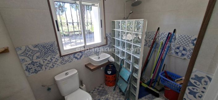 Image No.6-5 Bed Country House for sale