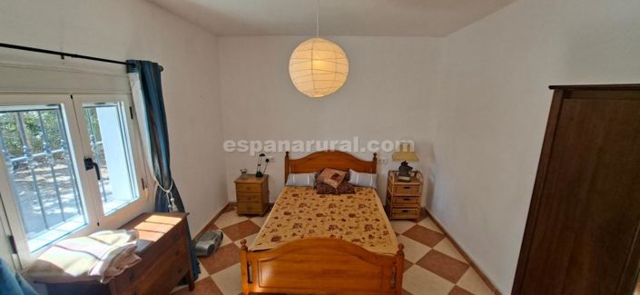 Image No.7-5 Bed Country House for sale