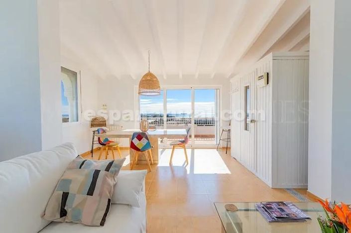 Image No.8-4 Bed Villa for sale
