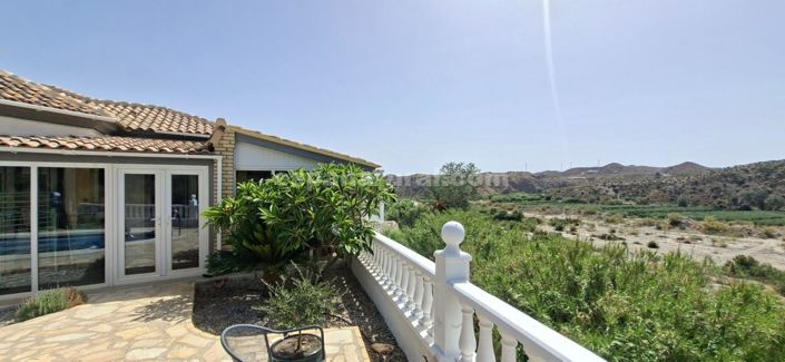 Image No.21-3 Bed Villa for sale